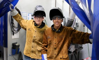 Bridge program gives high school seniors a head start in their welding career.