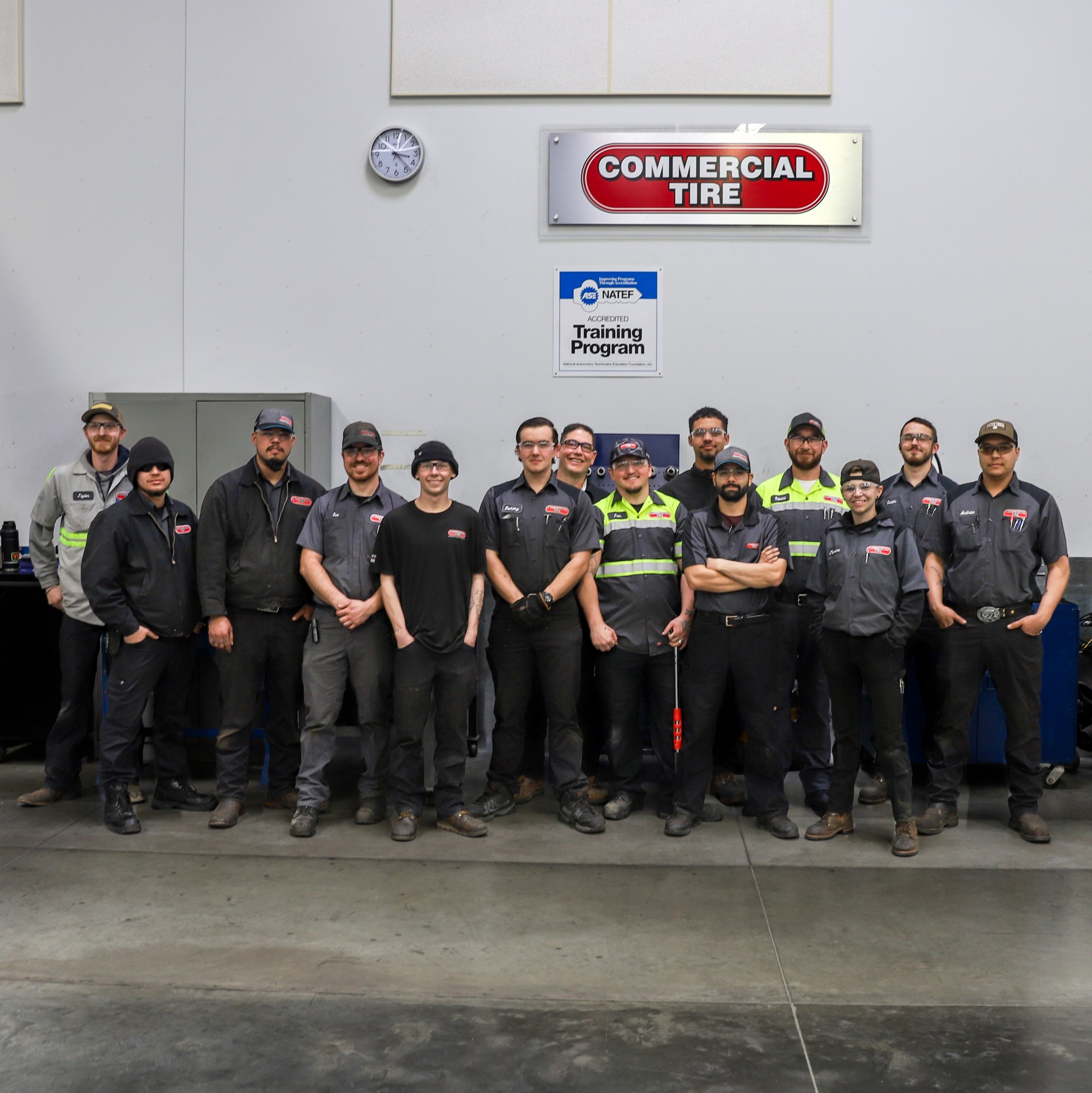 Commercial Tire students in a CWI auto lab