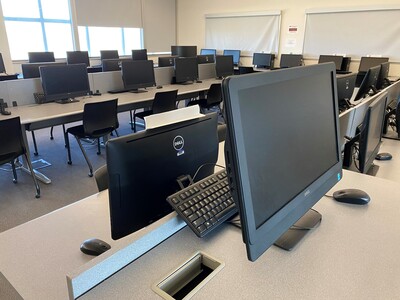 Computer lab on campus