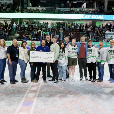 CWI Nights check presentation on the ice