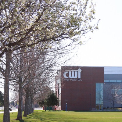 Exterior of CWI's Nampa Campus Academic Building in the spring