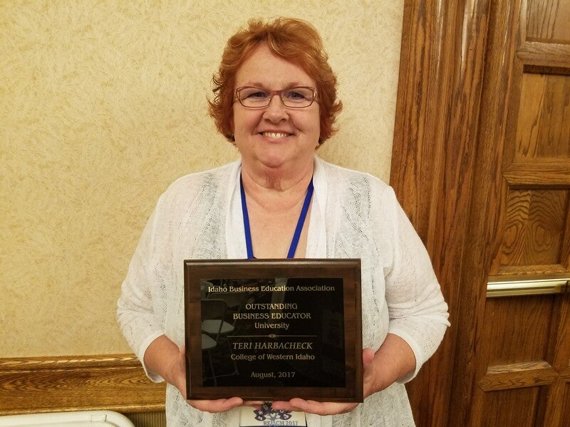 Teri Harbacheck recently received the 2017 Outstanding Educator Award from the Idaho Business Education Association.