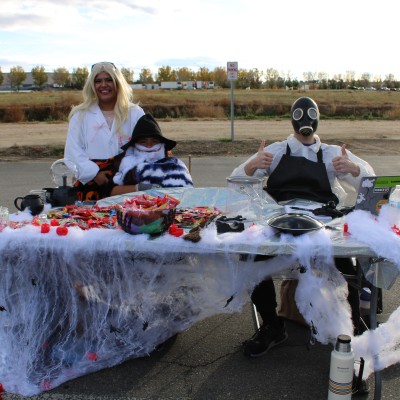 Trunk or Treat table