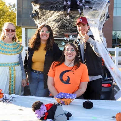 Trunk or Treat students and employees