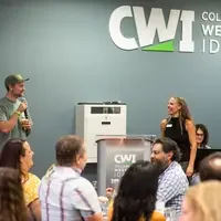 Photos from a college Farm to Fork Dinner