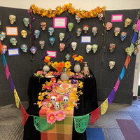 Día de los Muertos altar