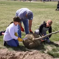 Students getting ready to plant tree