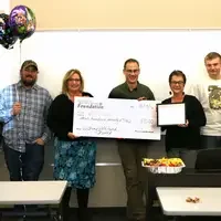 Jeff Davis – Drums 