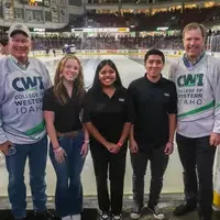 Lt. Govenor Bedke with students and President Jones