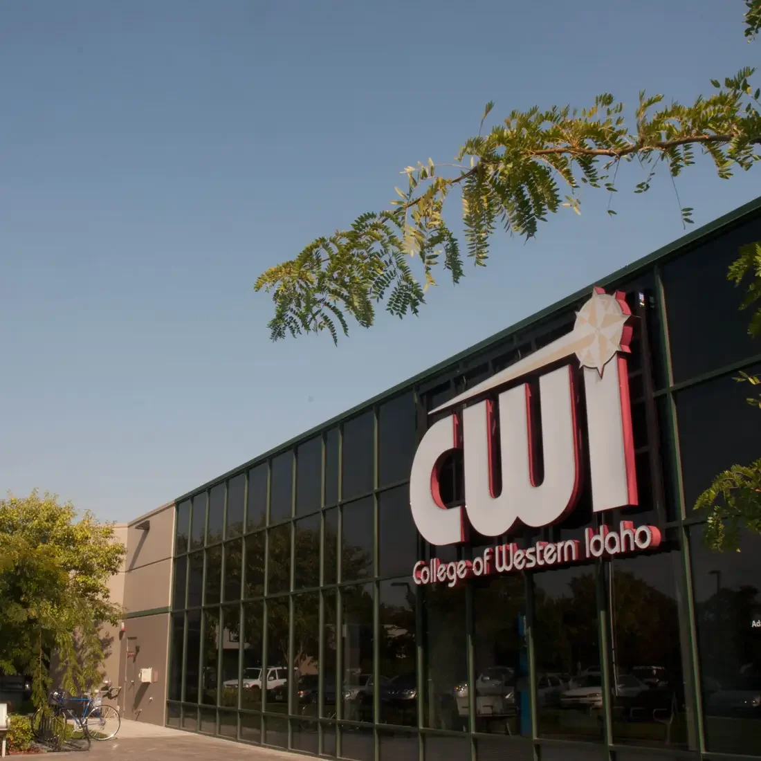 1.cwi ada campus exterior jpeg 1 64