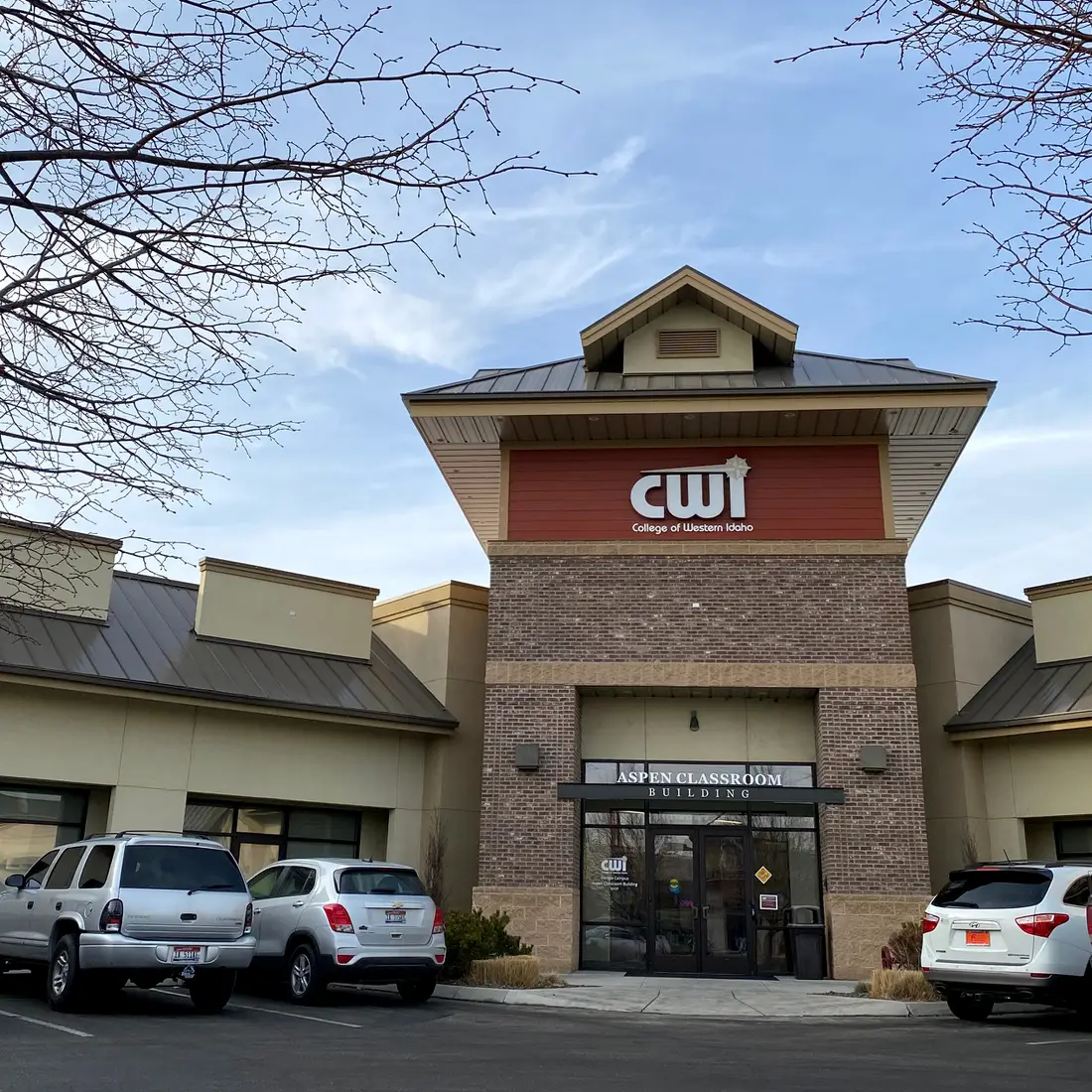 Classes will resume Monday, April 6, and the semester has been extended one week, ending Saturday, May 16, 2020.