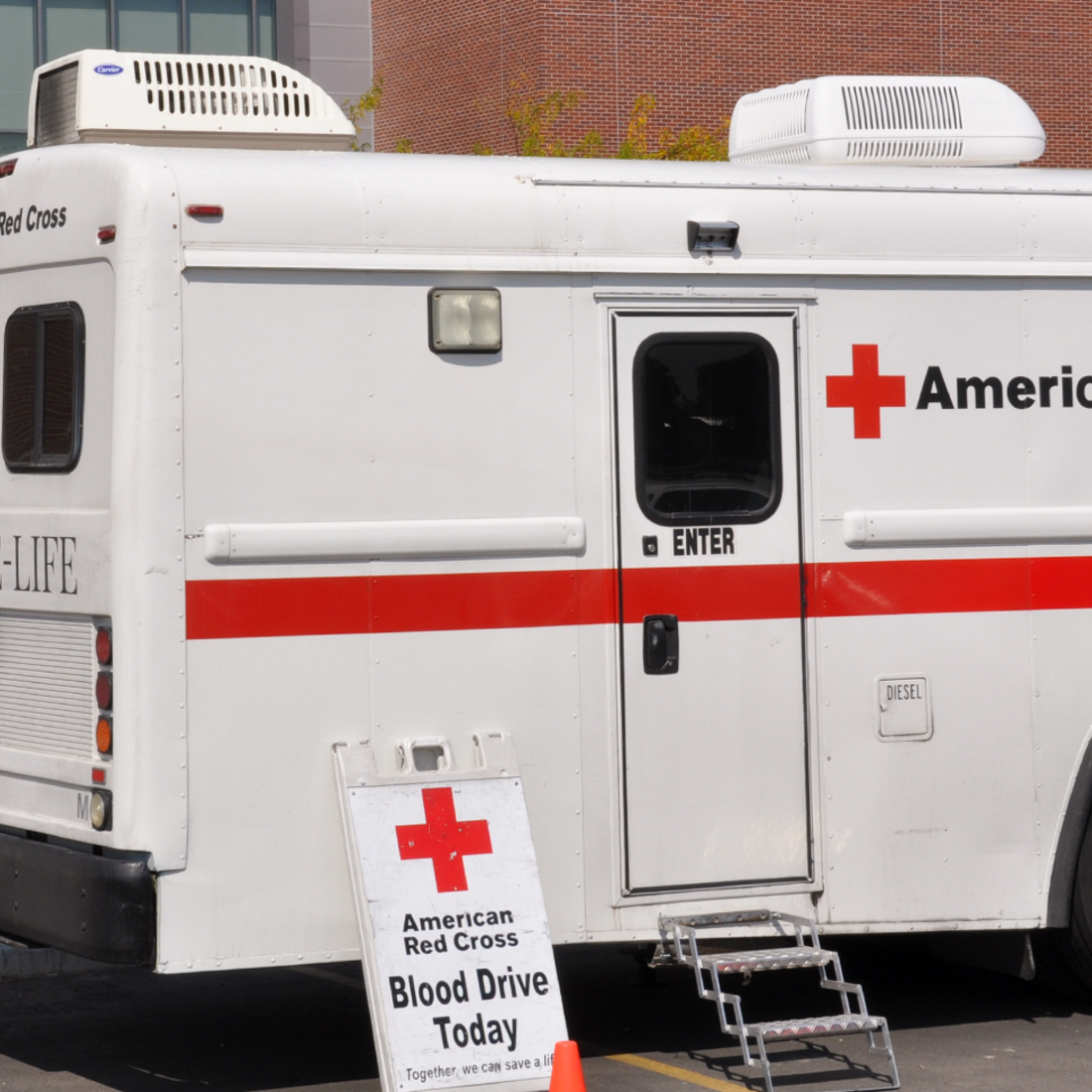 American Red Cross Blood Donation vehicle outside the Nampa Campus Academic Building
