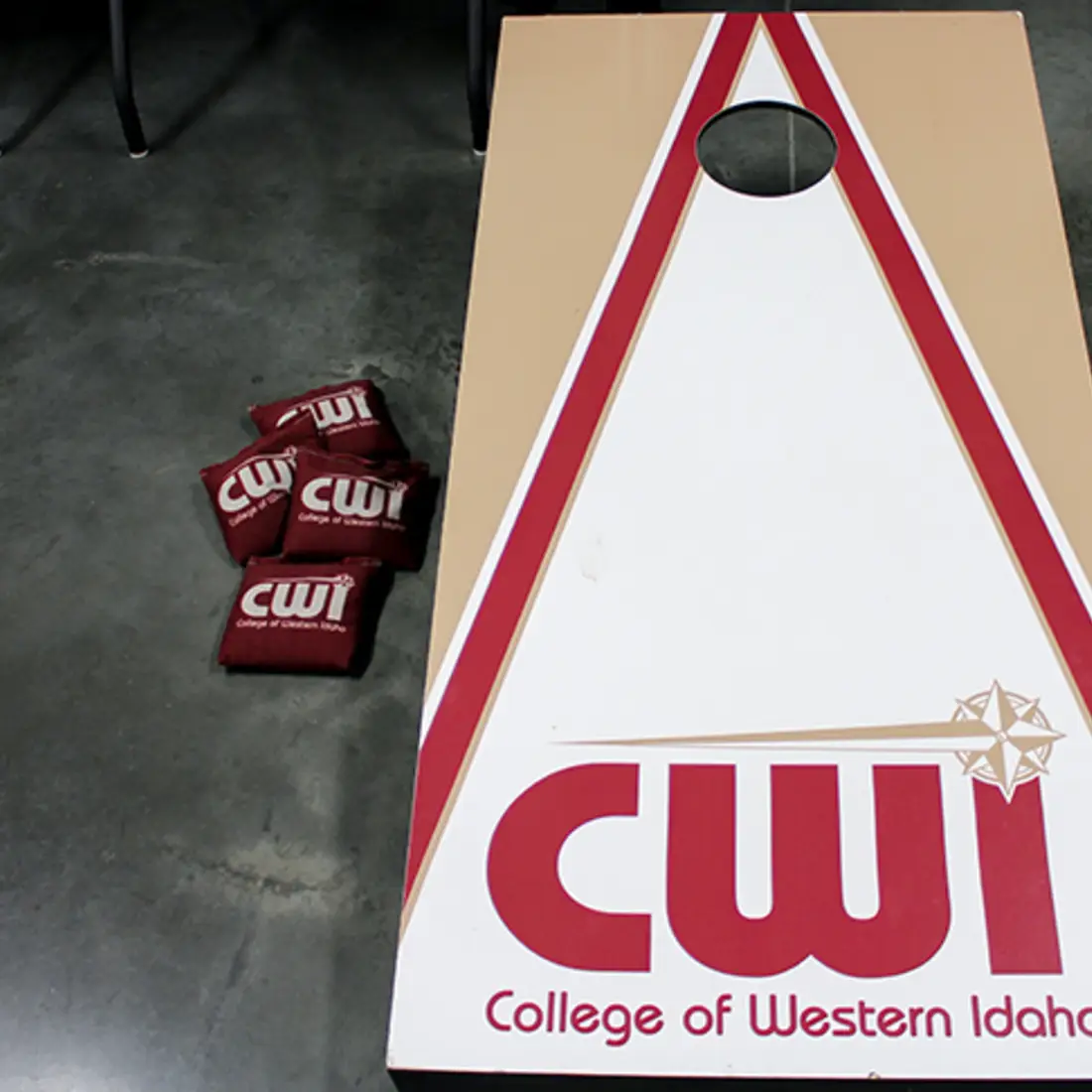 We need four cornhole players to represent the College in this year's showdown!