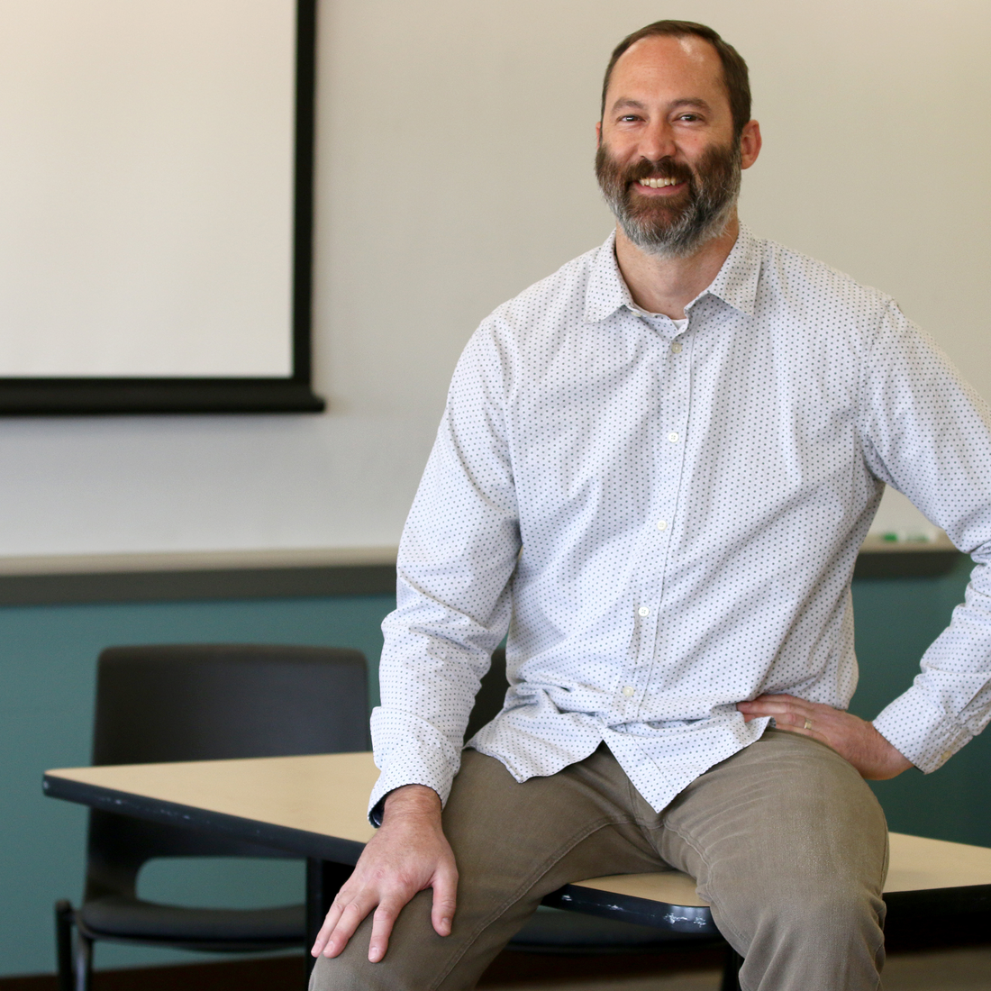 Congratulate 2018 Faculty of the Year, Doug Rapley