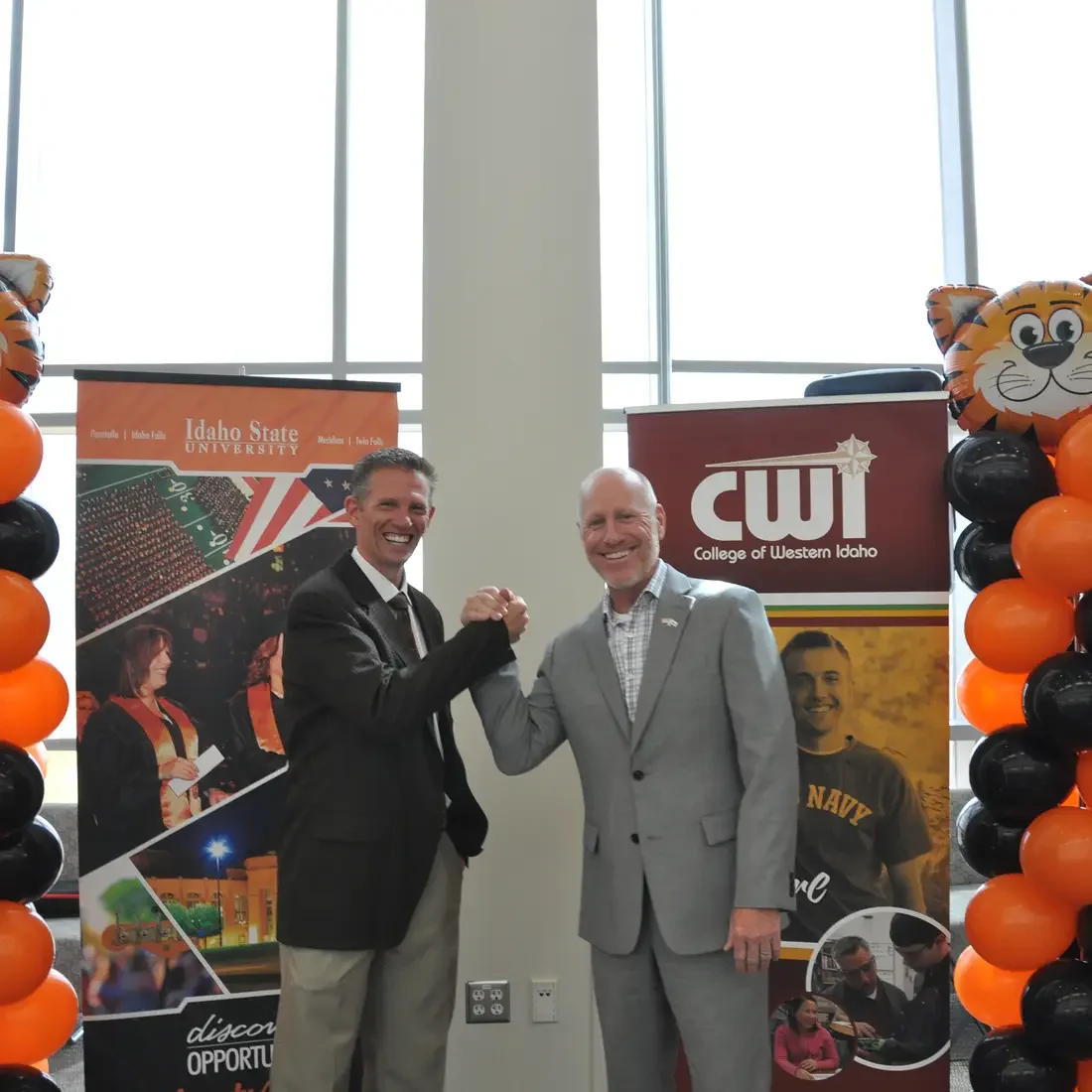 ISU and CWI shared display