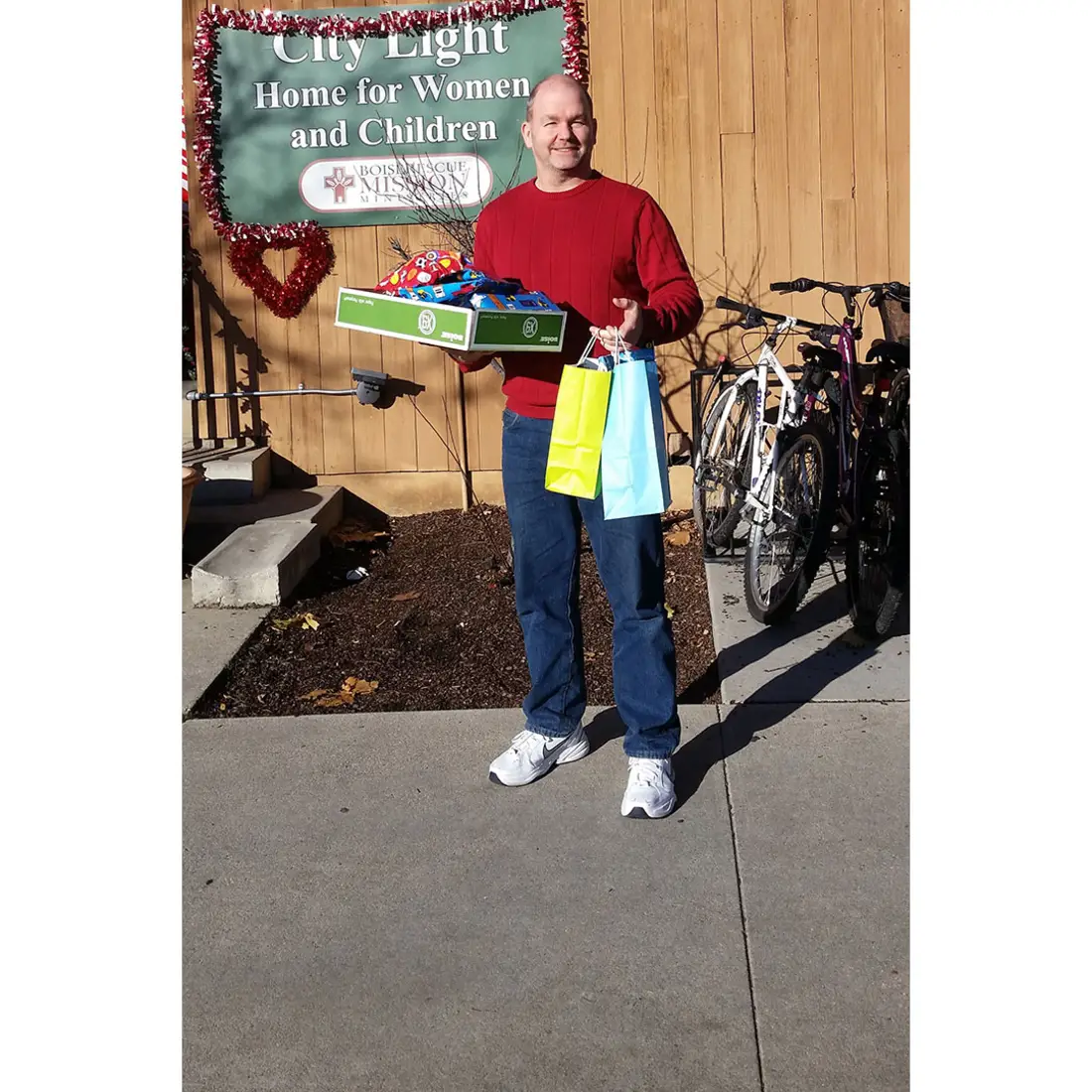 Education students donate supplies to City Light shelter.