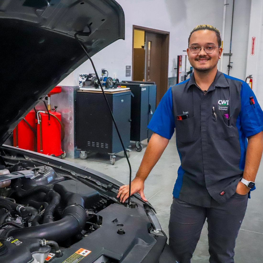 Ryan Hael in the Automotive Technology Lab