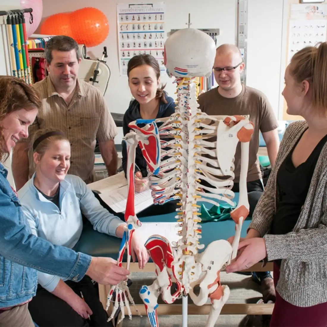 CWI students being taught in a classroom 