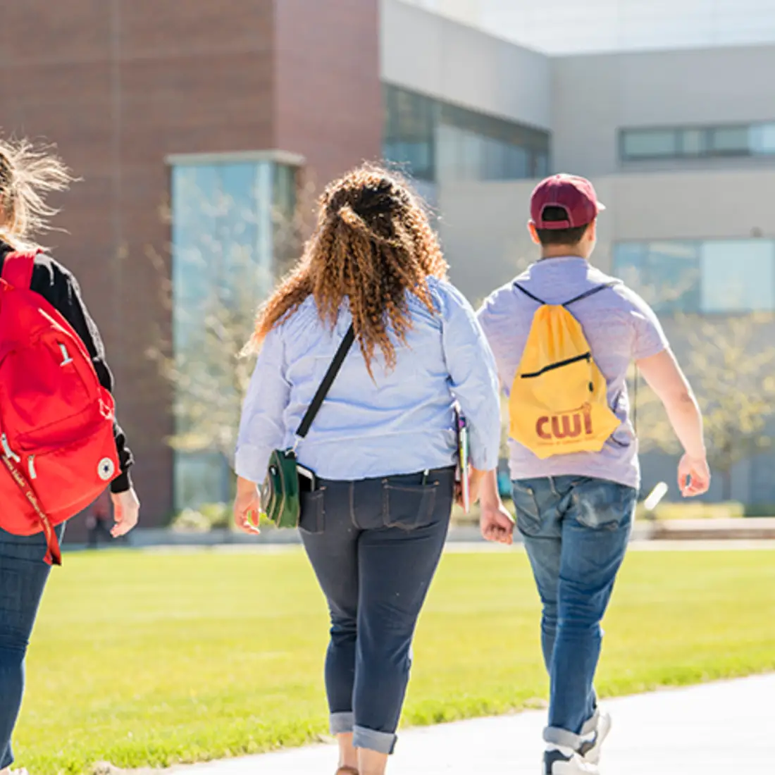 Students walking to the Nampa Campus Academic Building