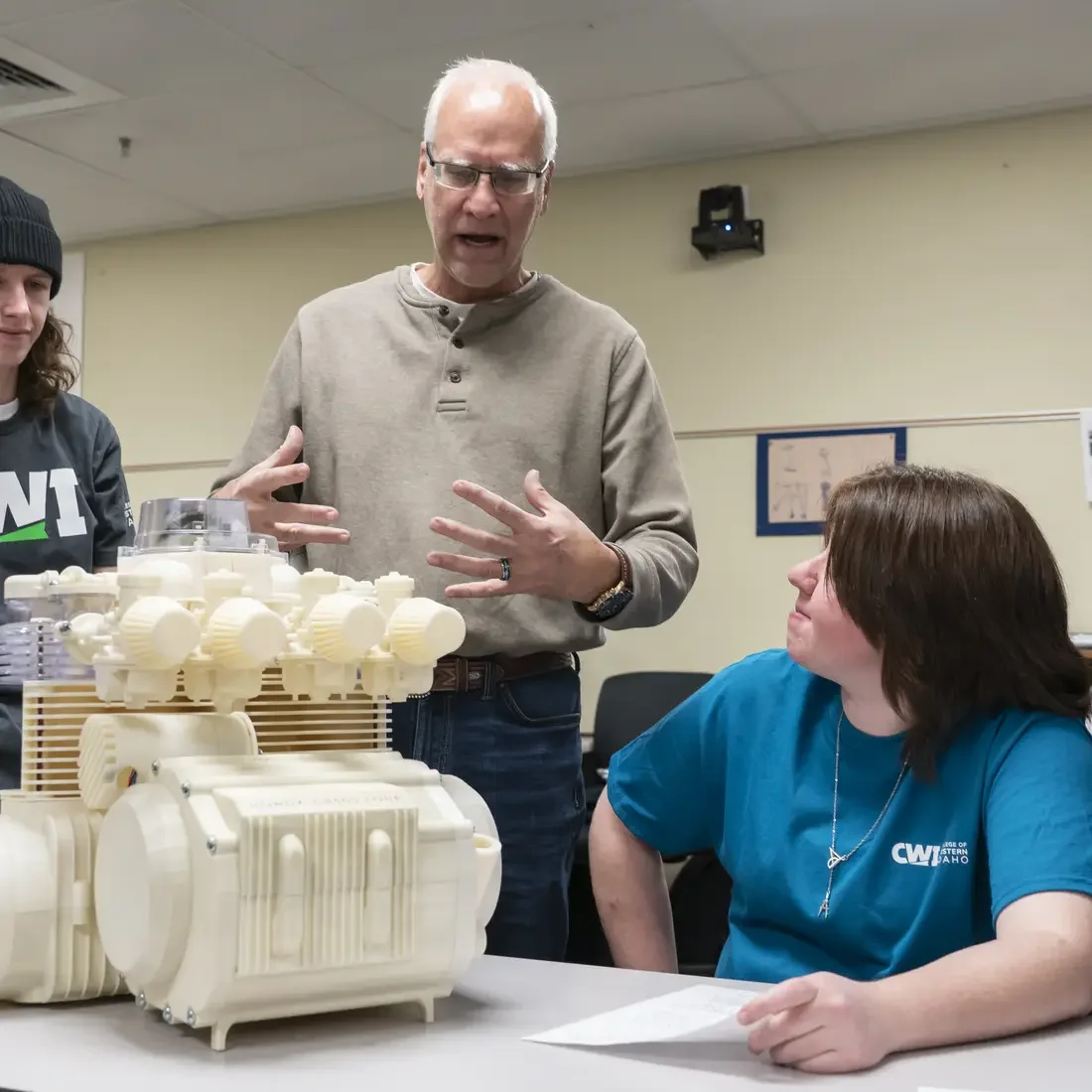 CWI faculty member teaching students