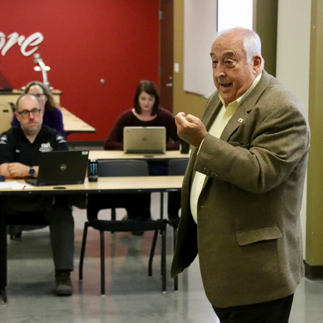 CWI will move all student and public serving functions to remote based work in all locations and buildings from March 23-28. 