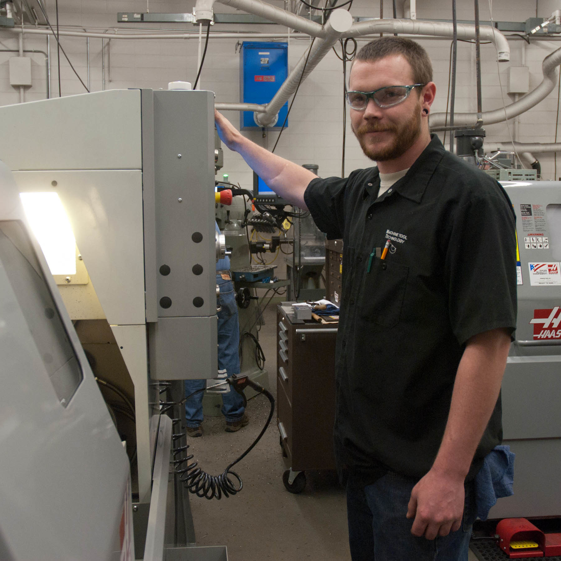 Machine Tool student