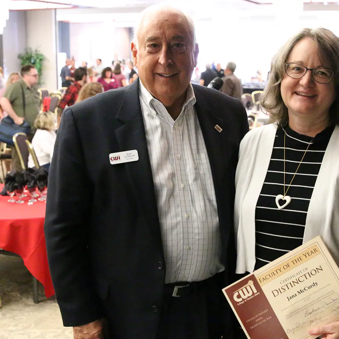 Congratulations to Jana McCurdy, College of Western Idaho’s (CWI) Faculty of Distinction for 2019. McCurdy, Instructor and Exper