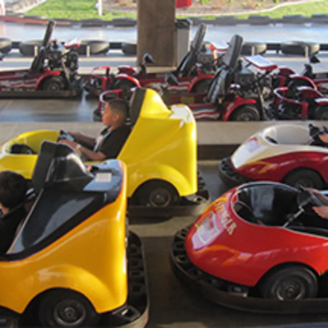 CWI Family Night at Wahooz