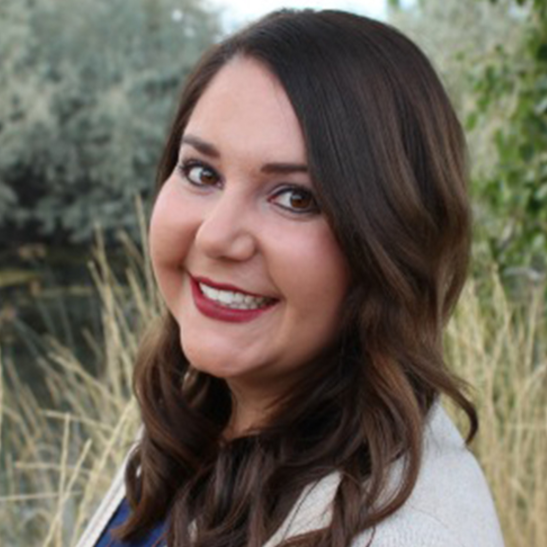 Congratulate March 2018 Faculty of Distinction, McKenzie Wood.