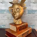 A golden trophy