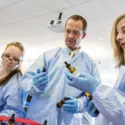 Two people in a biology lab