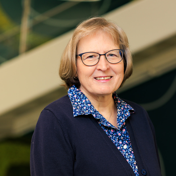 Headshot of Debbie Bonde