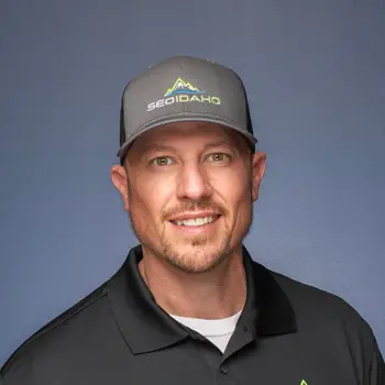 Headshot of Adam J. L. Minic