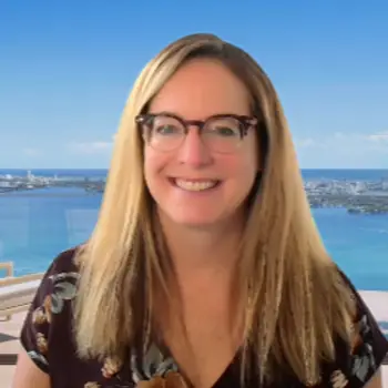 Headshot of Kim Reed