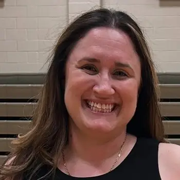 Headshot of Nicole Hodges