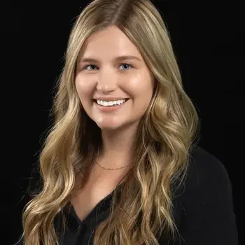 Headshot of Annie Colombatto