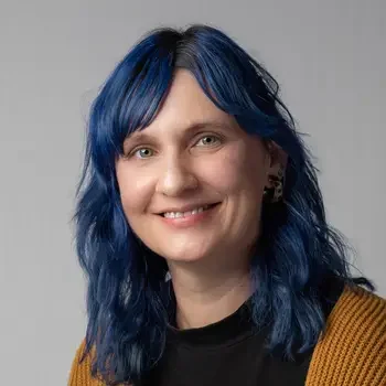 Headshot of Tracy Harris