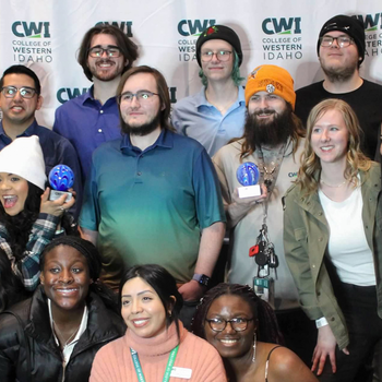 Students pose for a photo at Student Leadership Banquet