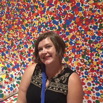 Headshot of April VanDeGrift