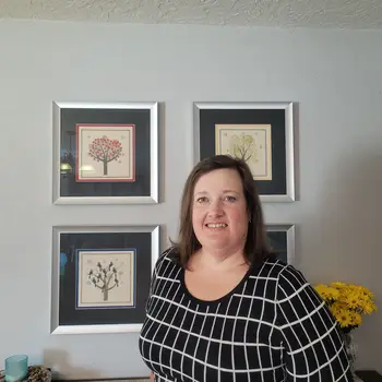 Headshot of Andrea Ascuena