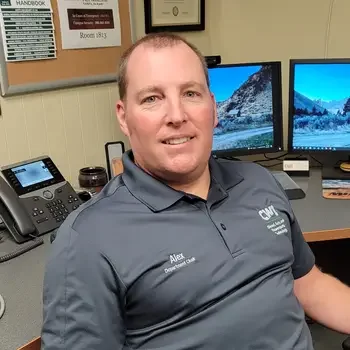 Headshot of Alex Beal