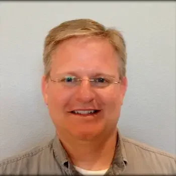 Headshot of Paul Belue