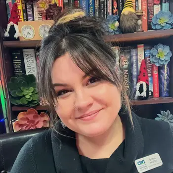 Headshot of Briana Maddox