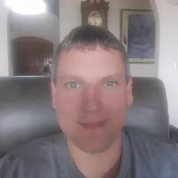 Headshot of Derek Pica