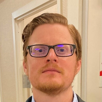 England, Chris Headshot