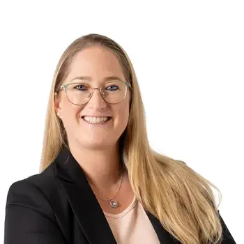 Headshot of Amy Jenkins