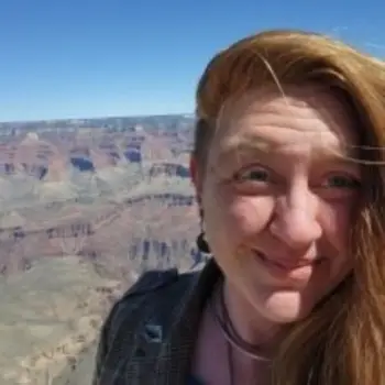 Headshot of Danaan Deneve Weeks