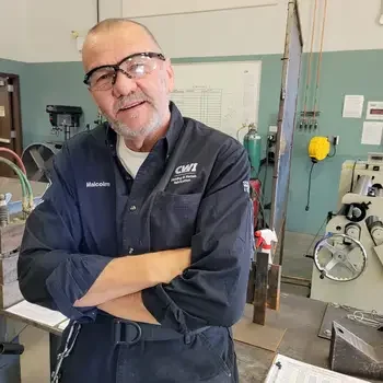 Headshot of Malcolm Diamond