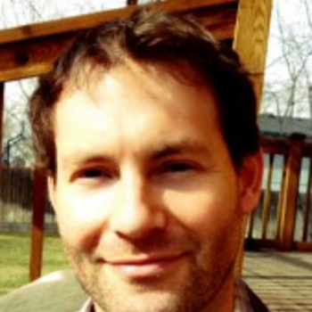 Headshot of Jake Fruhlinger