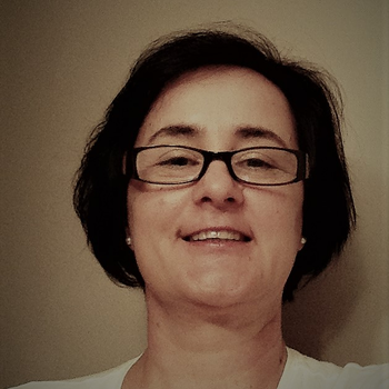 Headshot of Geni Draghici